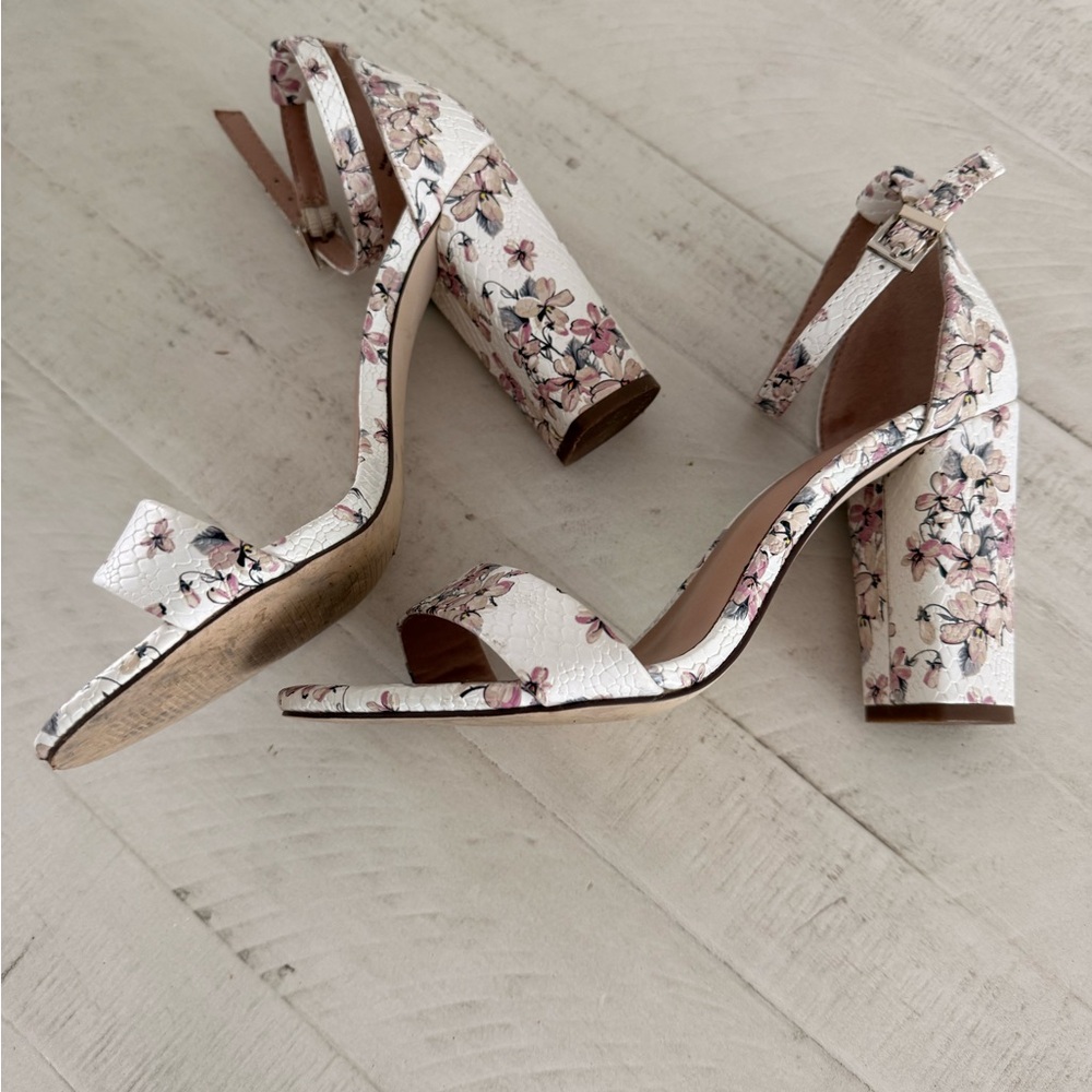 Call It Spring Floral Heels - White and Pink - Picture 4 of 5